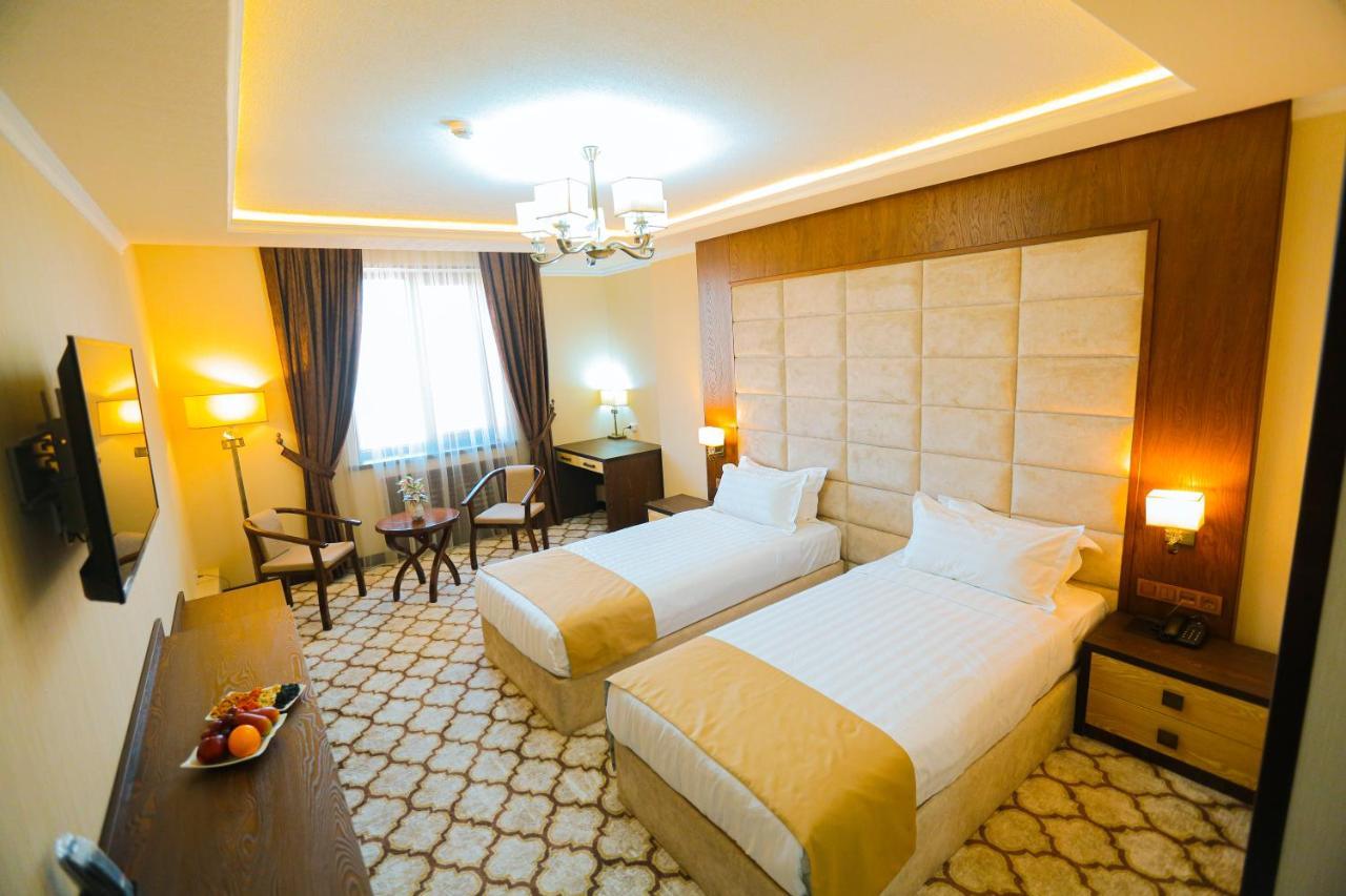 Royal Grand Hotel, Turkistan ภายนอก รูปภาพ