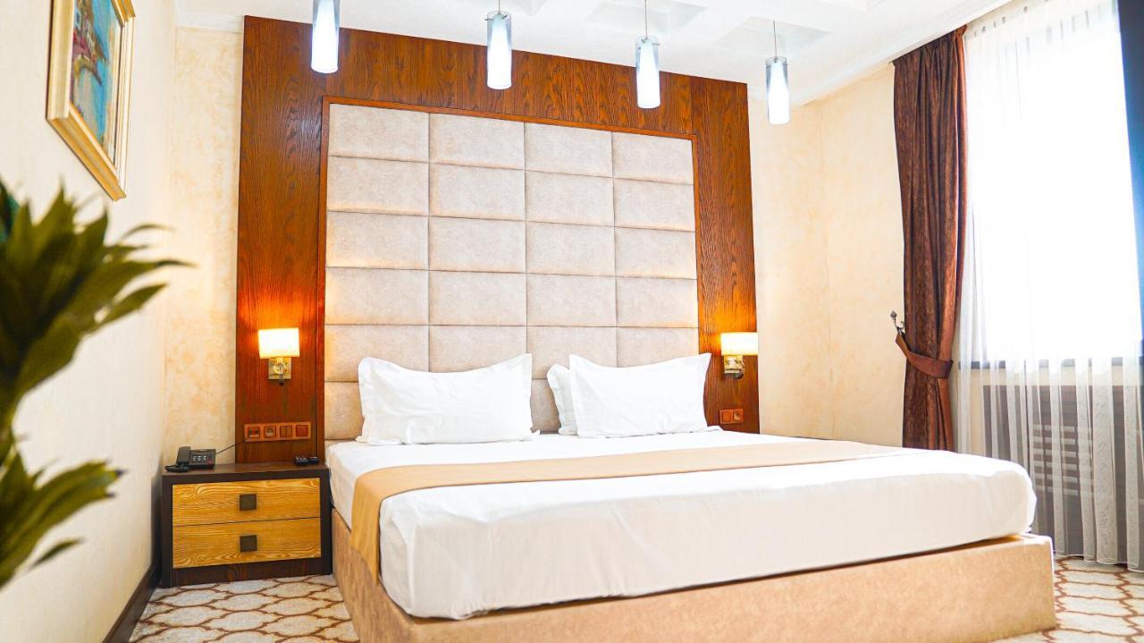 Royal Grand Hotel, Turkistan ภายนอก รูปภาพ