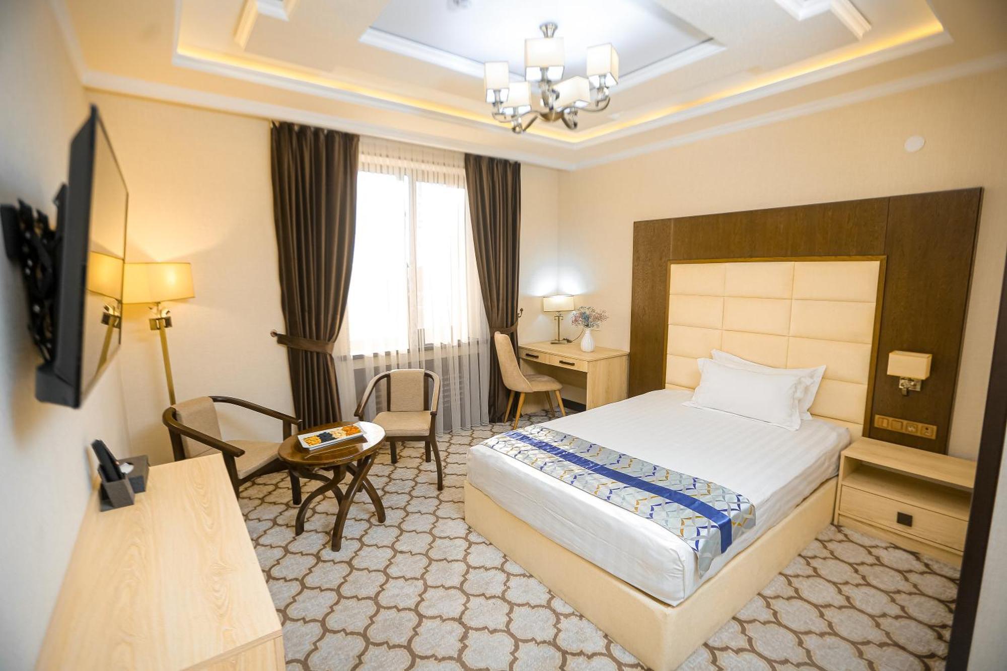 Royal Grand Hotel, Turkistan ภายนอก รูปภาพ